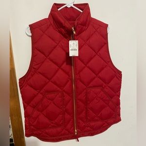 ❤️ J. Crew Red Quilted Vest NWT